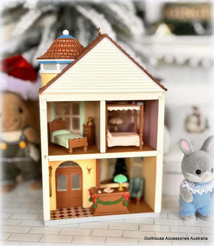 Hallmark Nostalgia Victorian Inn - 12 cm high