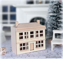 Wooden Dollhouse -Unpainted - 7 cm high