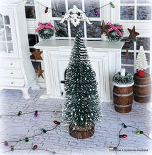 Dollhouse Christmas Tree Snow tips