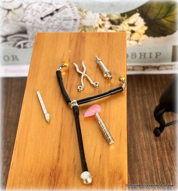 Medical Instruments - Set of 5 - Miniature