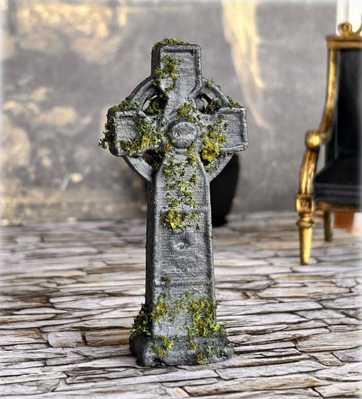 Dollhouse miniature gravestone halloween cemetery spooky decor