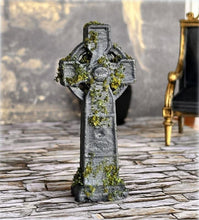 Dollhouse miniature gravestone halloween cemetery spooky decor