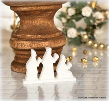 Dollhouse Christmas nativity wise men