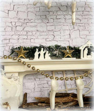 Dollhouse Christmas nativity wise men