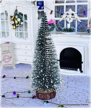 Christmas Tree Wire Base with Snow tip - 15 cm high