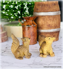 Dollhouse miniature squirrel animals garden