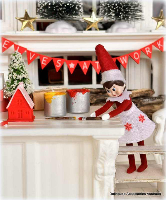 World's Smallest Elf - Girl Elf - 10 cm when standing