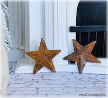 Rusted Star x 2 - Miniature