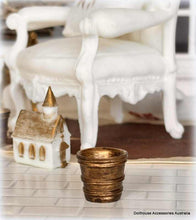 Dollhouse Small Gold pot