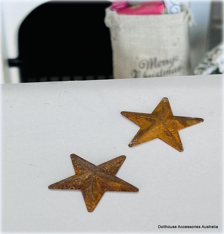 Rusted Star x 2 - Miniature