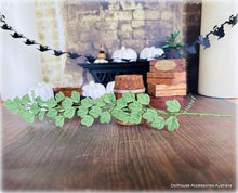 Green Vine - Miniature