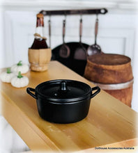 Black Cast-Iron-Style  Pot - Medium