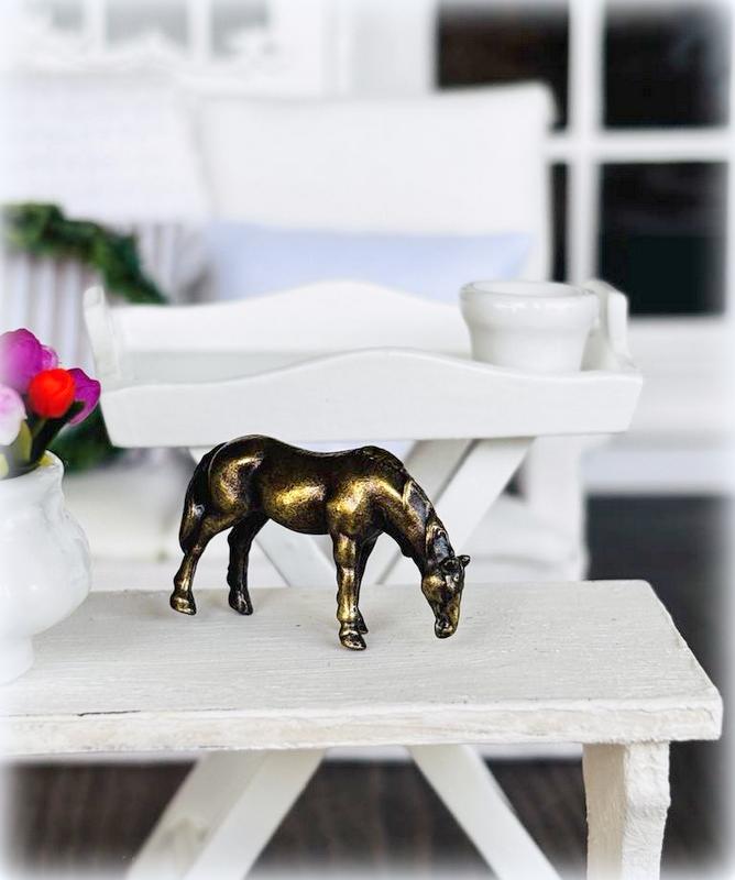 Brass Horse Ornament - Grazing - Miniature