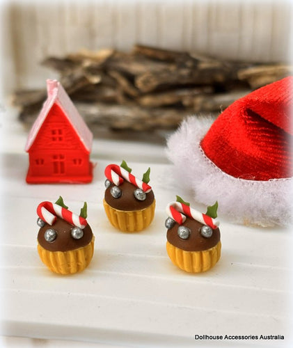 Dollhouse Christmas candy cane cupcakes sweet treats