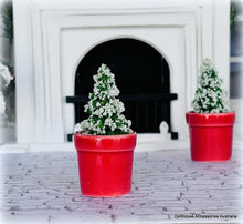 Dollhouse christmas tree in red pot