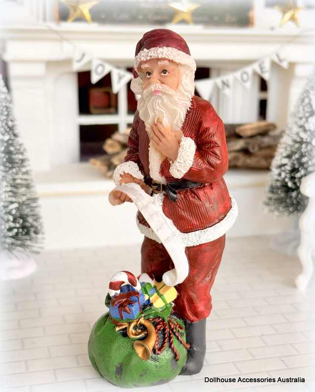 Thoughtful Santa Claus Figure - 12 cm high - Miniature