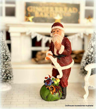 Thoughtful Santa Claus Figure - 12 cm high - Miniature