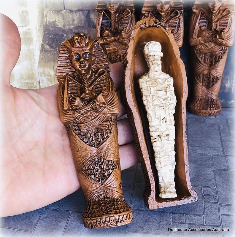 Egyptian Mummy in Tomb - Miniature