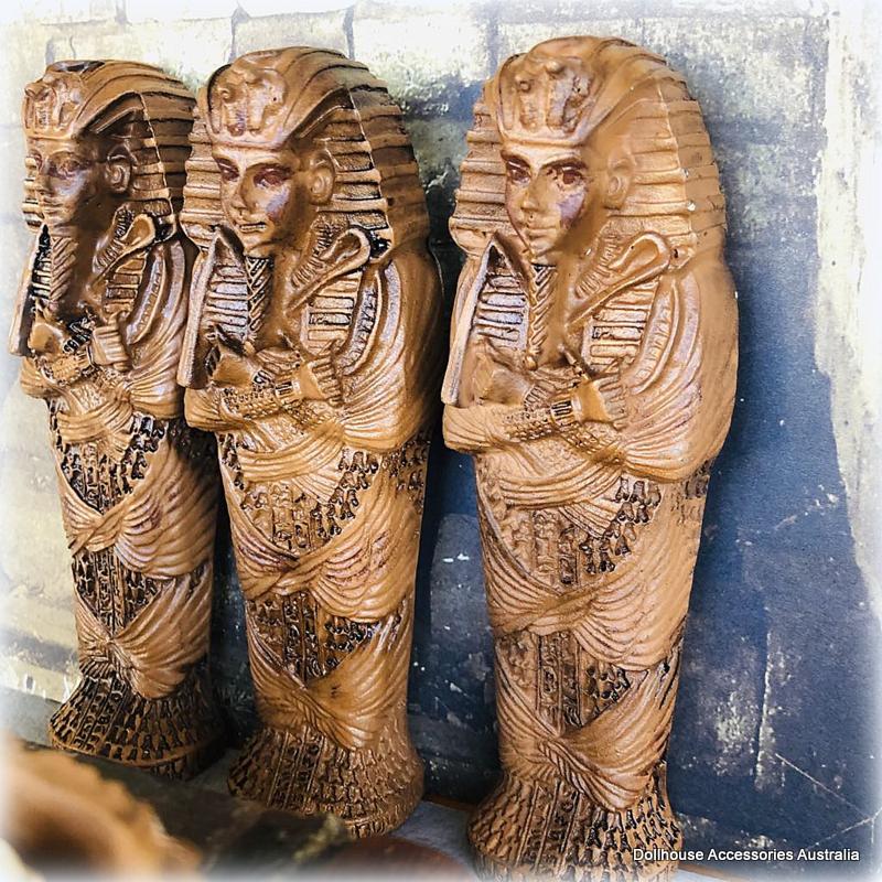 Egyptian Mummy in Tomb - Miniature
