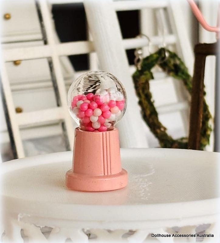 Dollhouse pink gumball candy dispenser machine