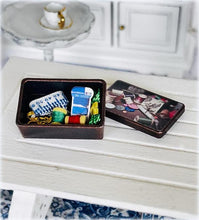 Sewing Machine Box with Removable Accessories - Miniature