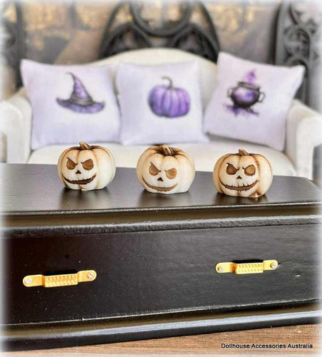 Miniature ugly halloween carved pumpkin faces dollhouse