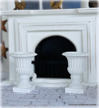 White roman urn clay dollhouse miniature