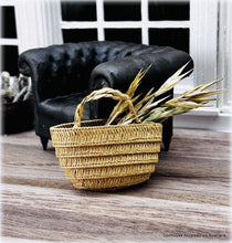 Seagrass Style Hand Basket