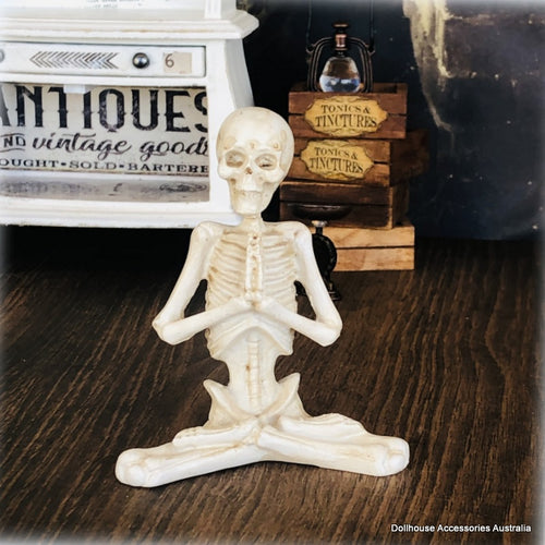 Yoga Skeleton - Prayer Pose - 8 cm high - Miniature