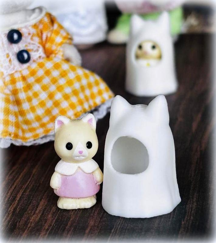 Sylvanian Families ghost costume