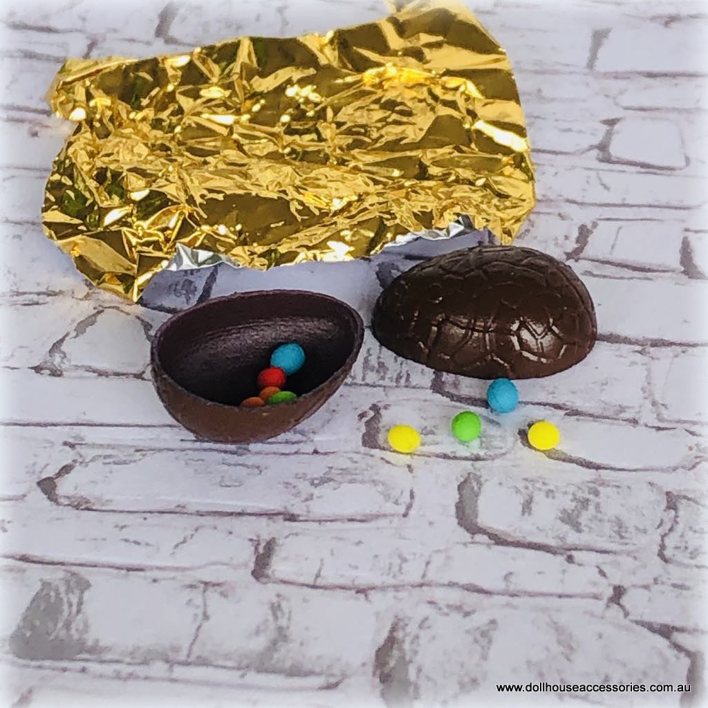 Dollhouse miniature chocolate easter egg break open gold foil