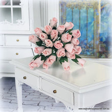 Dollhouse blush pink roses