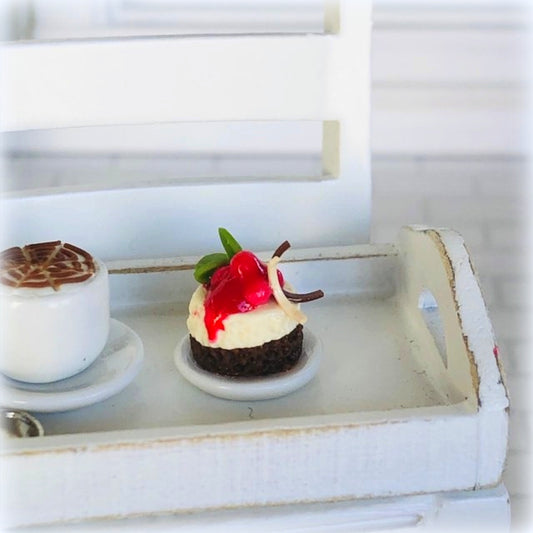 Dollhouse Miniature Raspberry Cheesecake
