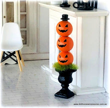 Dollhouse Halloween pumpkin topiary in pot