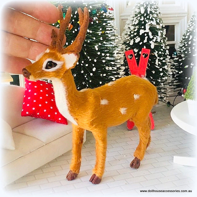 Dollhouse Christmas Reindeer