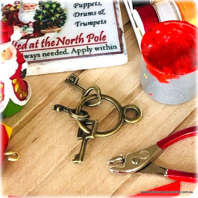 Dollhouse Santa Workshop keys