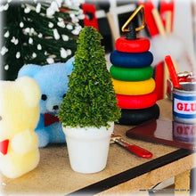 Dollhouse Christmas tree miniature