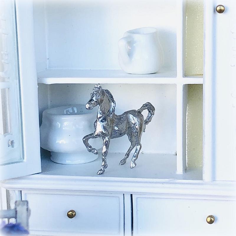 Dollhouse pewter silver ornament horse miniature