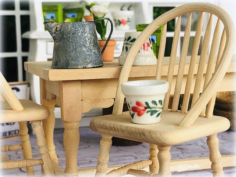 Dollhouse garden planter pot conservartory potting shed
