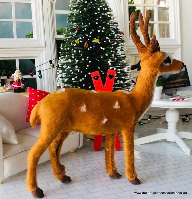 Dollhouse Christmas Reindeer