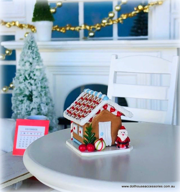 Dollhouse gingerbread cottage miniature