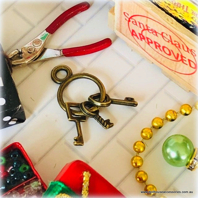 Dollhouse Santa Workshop keys