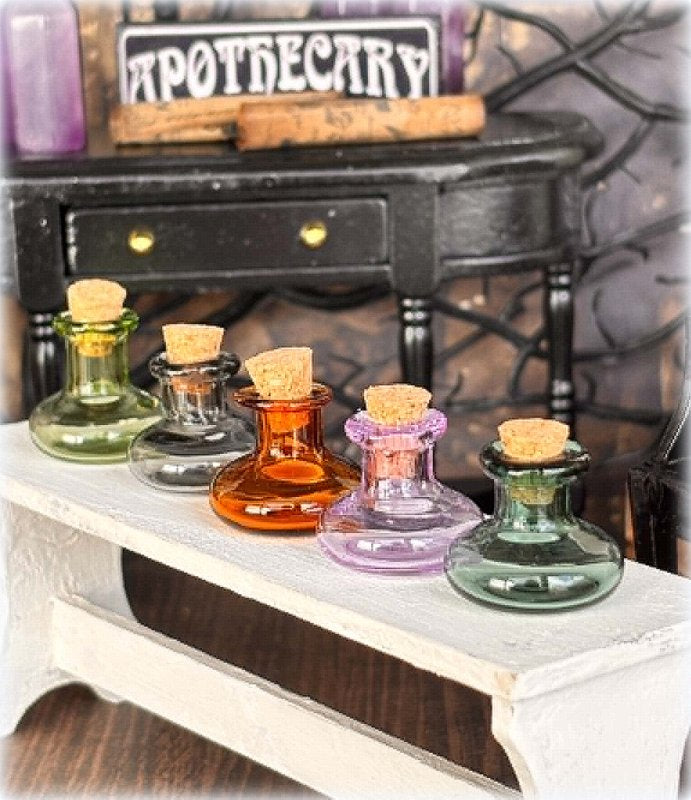 Dollhouse coloured apothecary bottle
