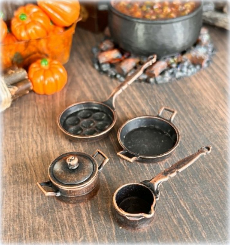 Dollhouse old metal saucepan set vintage cottage look