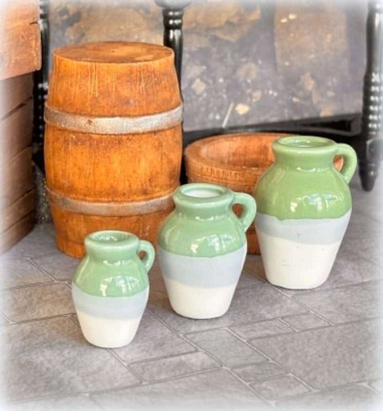 Dollhouse set of 3 ceramic vases