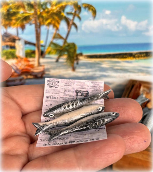 Dollhouse miniature herrings fish mackerel seaside fish market