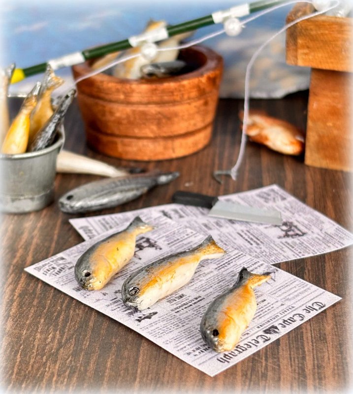 Dollhouse fish sardines mackerel fishmonger fish market beach