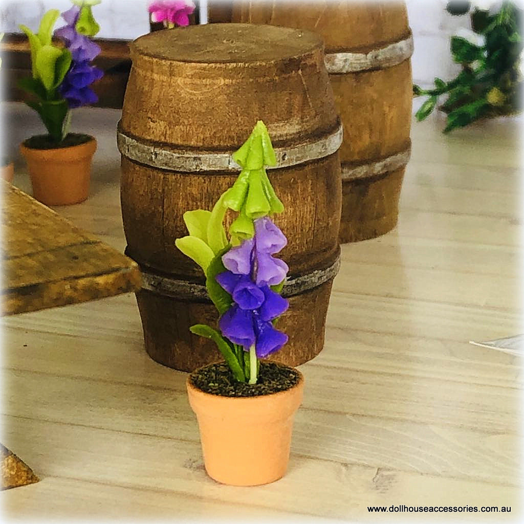 Dollhouse foxglove flower plant miniature
