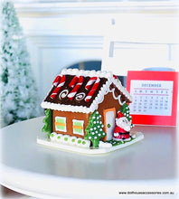 Dollhouse Christmas gingerbread house
