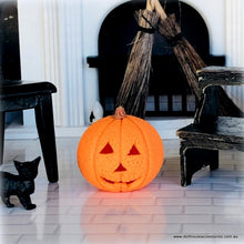 Dollhouse Halloween carved pumpkin jack o lantern